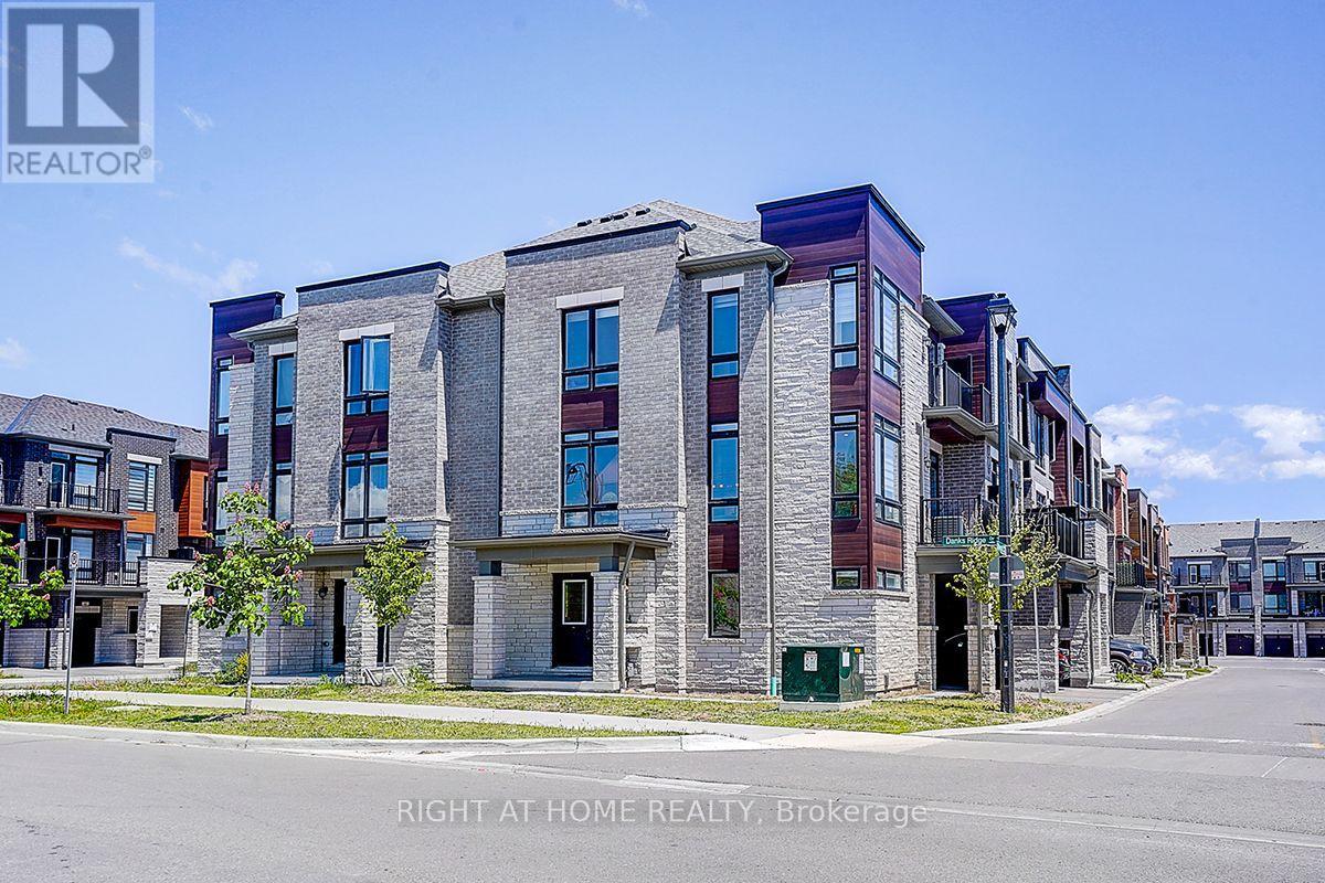 502 LITTLEWOOD LANE, Ajax (South East)