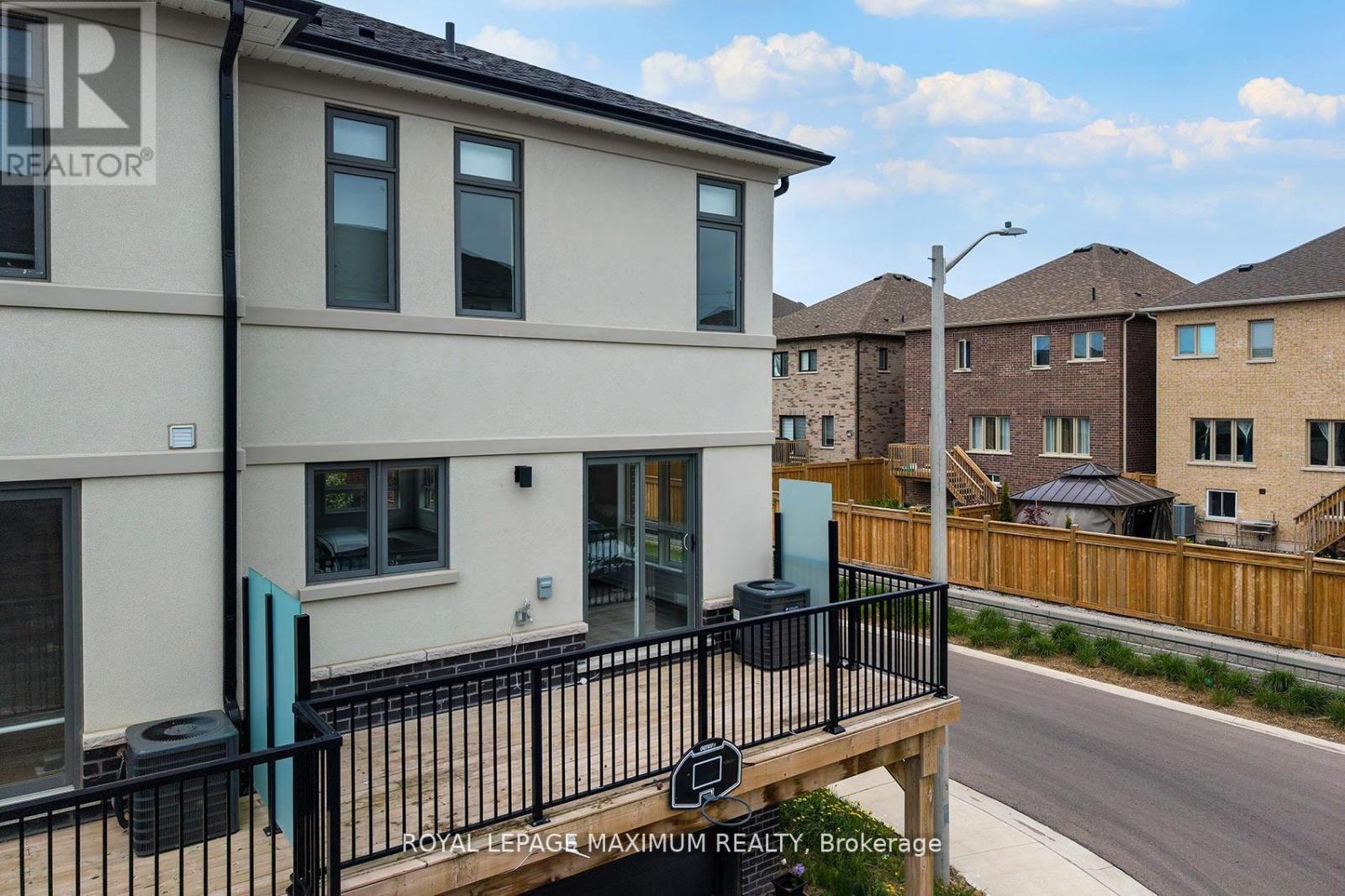 1383 Brandenton Path, Oshawa, Ontario  L1K 1A9 - Photo 18 - E13544250