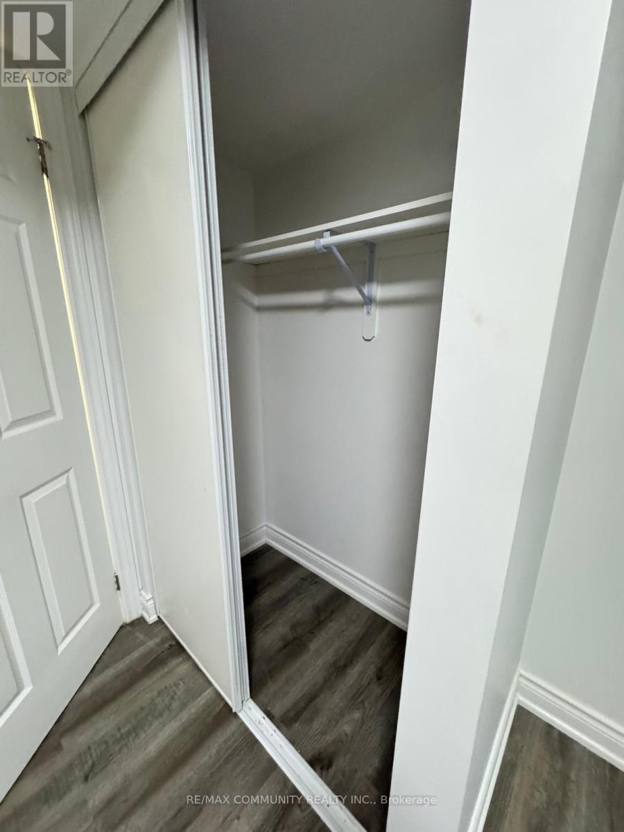 933 Red Deer Avenue, Oshawa, Ontario L1K 0C4 - Photo 13 - E13544268