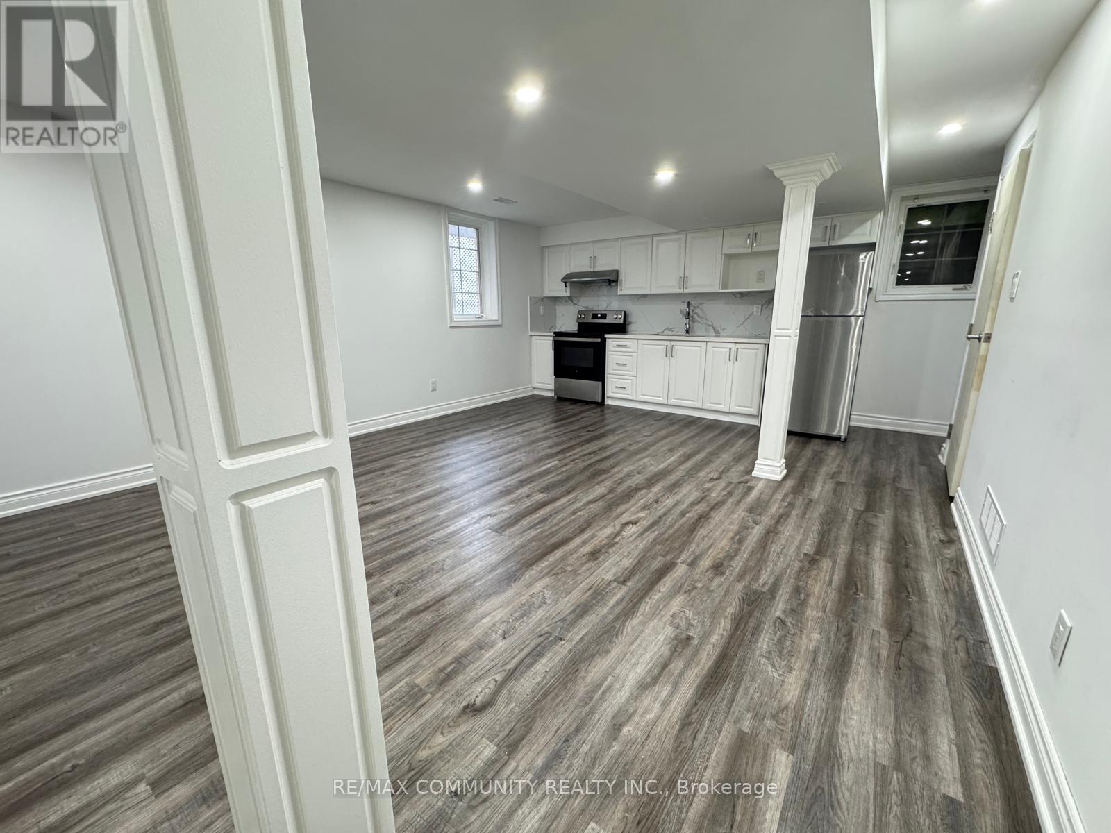 933 Red Deer Avenue, Oshawa, Ontario L1K 0C4 - Photo 14 - E13544268