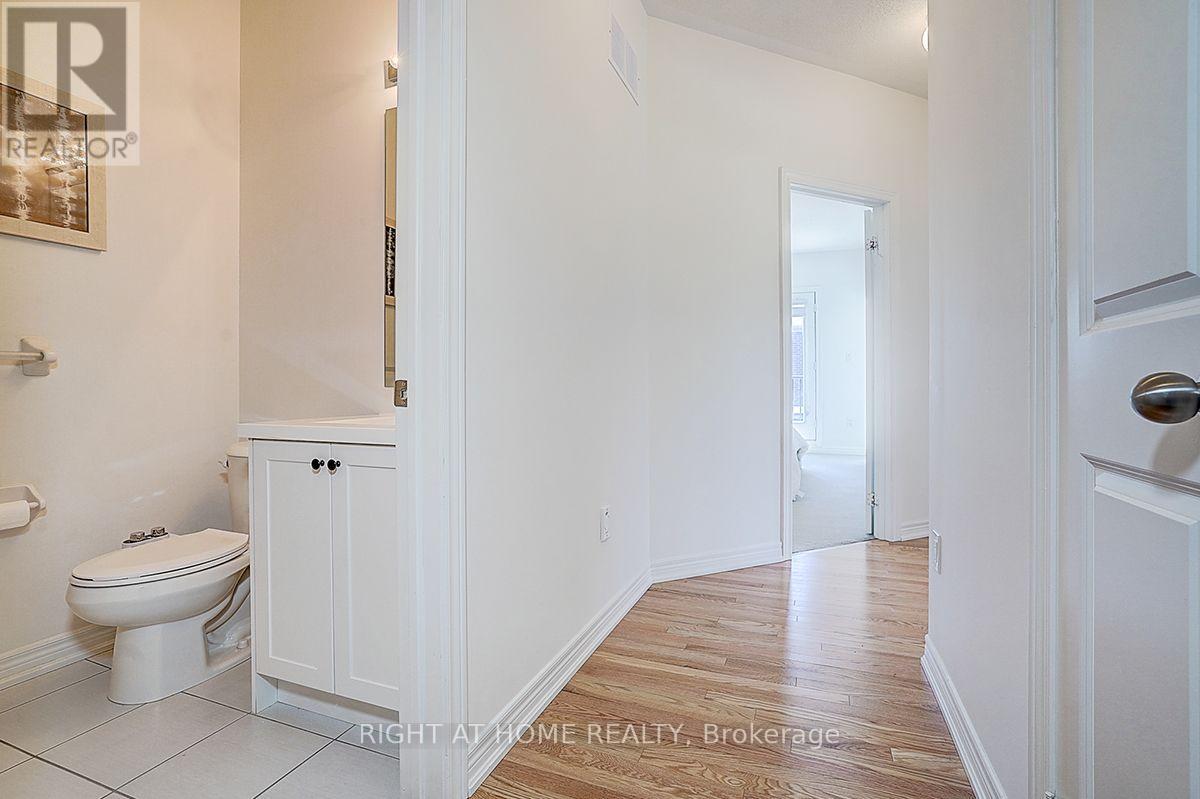 502 Littlewood Lane, Ajax, Ontario L1S 0H1 - Photo 4 - E13544302