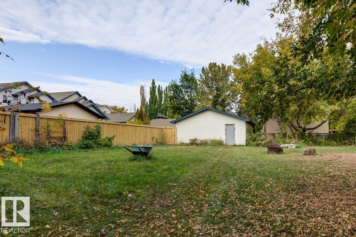 9906 87 St NW, Edmonton, Alberta  T5H 1N3 - Photo 9 - E4497874