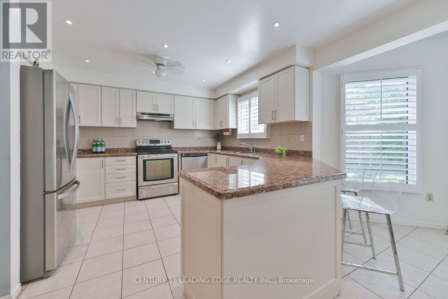 14 Montrose Crescent, Markham, Ontario  L3R 7Z8 - Photo 12 - N13544096