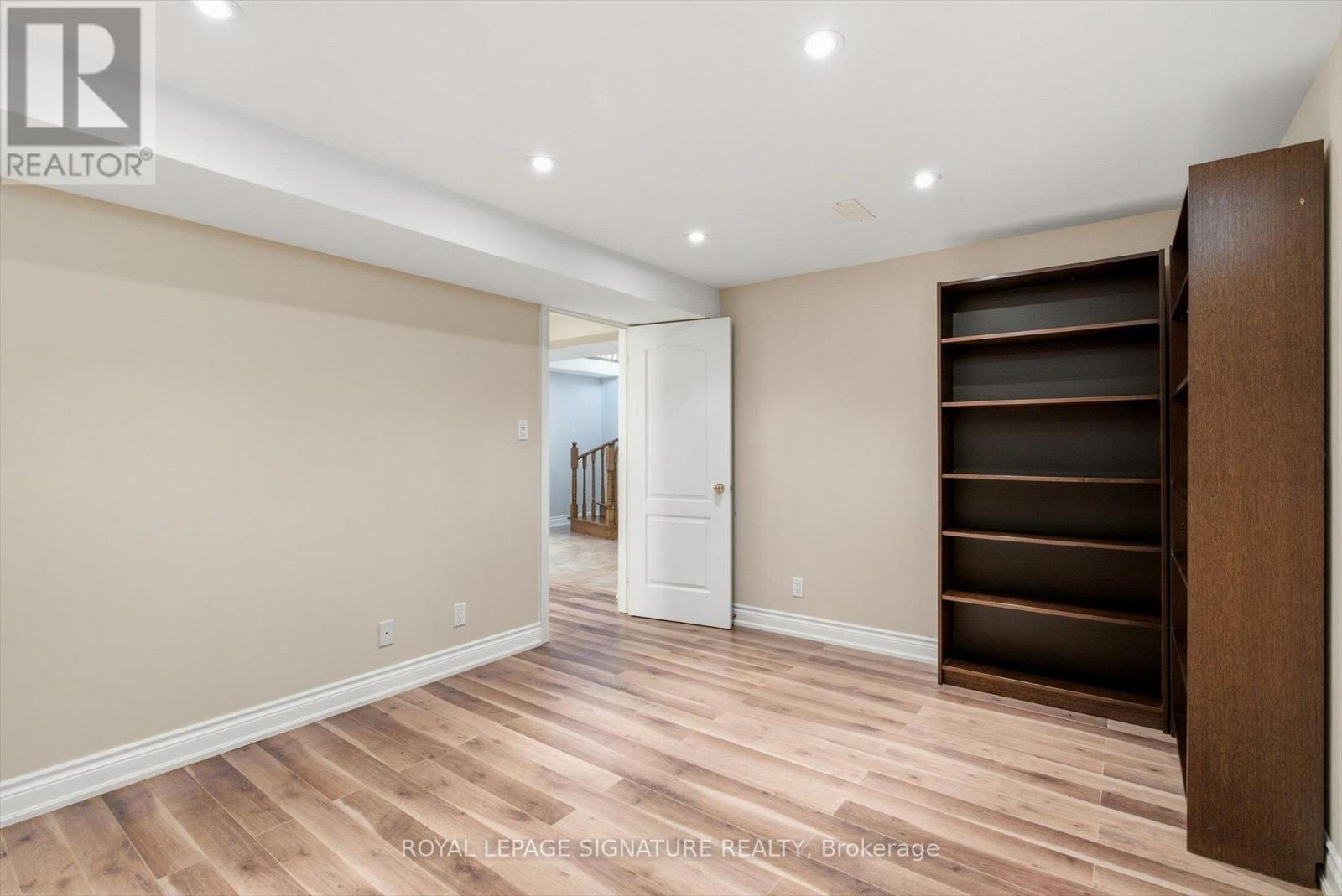 23 Kaitlin Drive, Richmond Hill, Ontario  L4E 3W6 - Photo 46 - N13544116