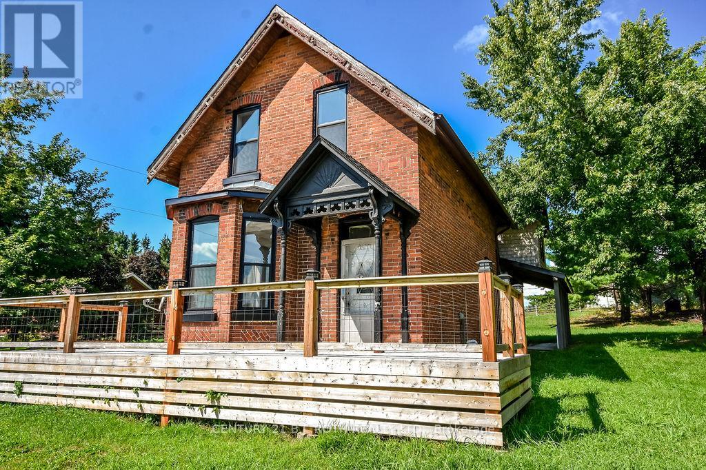 1998 Old Barrie Road E, Oro-Medonte, Ontario  L0L 1T0 - Photo 3 - S13544340