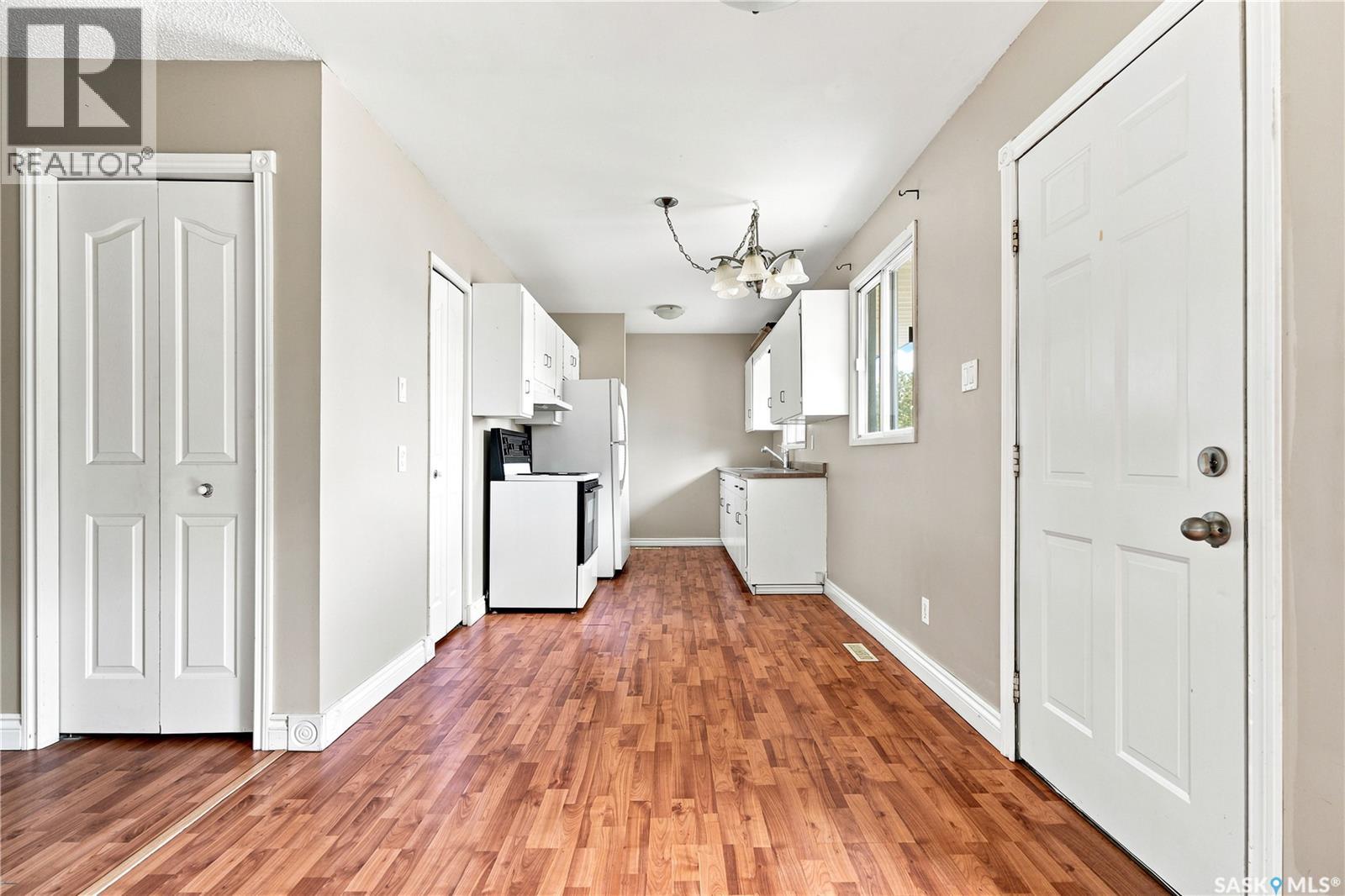 457 Meighen Crescent, Saskatoon, Saskatchewan  S7L 5H3 - Photo 6 - SK041798