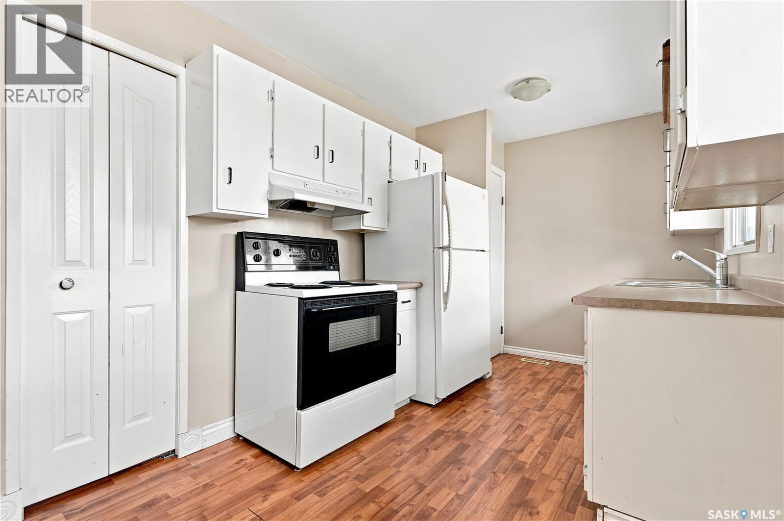 457 Meighen Crescent, Saskatoon, Saskatchewan  S7L 5H3 - Photo 8 - SK041798