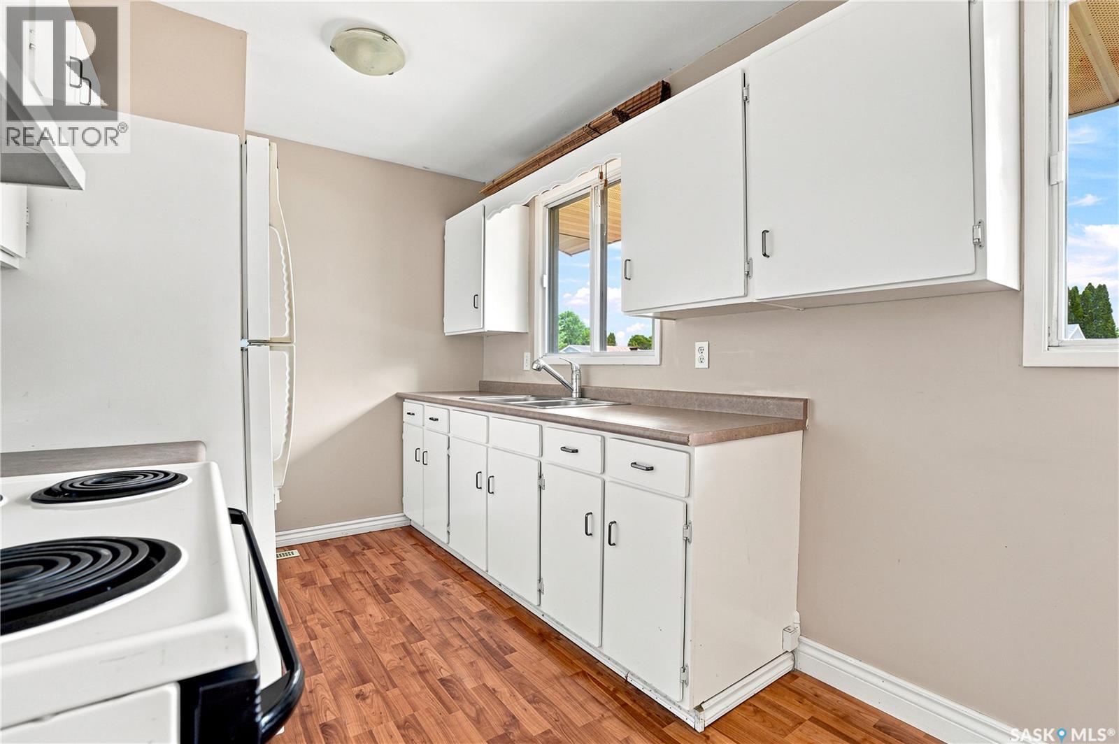 457 Meighen Crescent, Saskatoon, Saskatchewan  S7L 5H3 - Photo 9 - SK041798