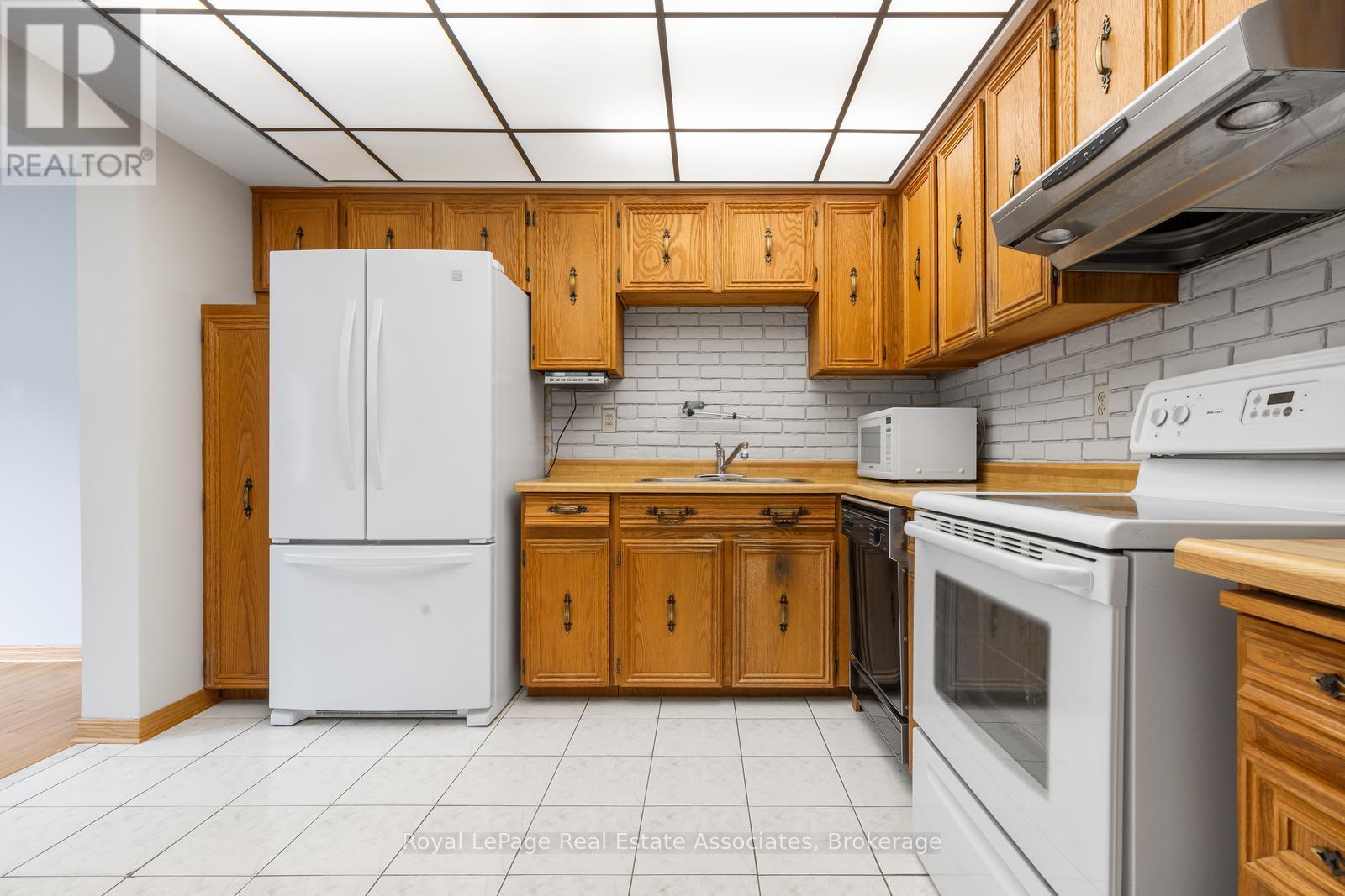 79 - 1951 Rathburn Road E, Mississauga, Ontario  L4W 2N9 - Photo 7 - W13544114
