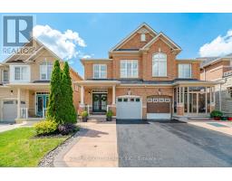 22 MULGRAVE STREET, Brampton, Ontario