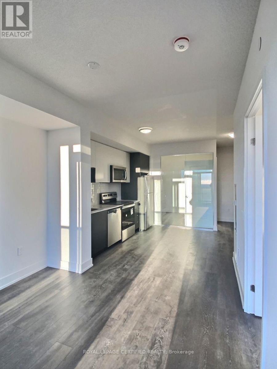 2008 - 202 Burnhamthorpe Road E, Mississauga, Ontario L5A 0B2 - Photo 4 - W13544246