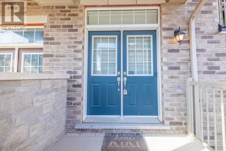 3079 Postridge Drive, Oakville, Ontario  L6H 0S1 - Photo 2 - W13544292