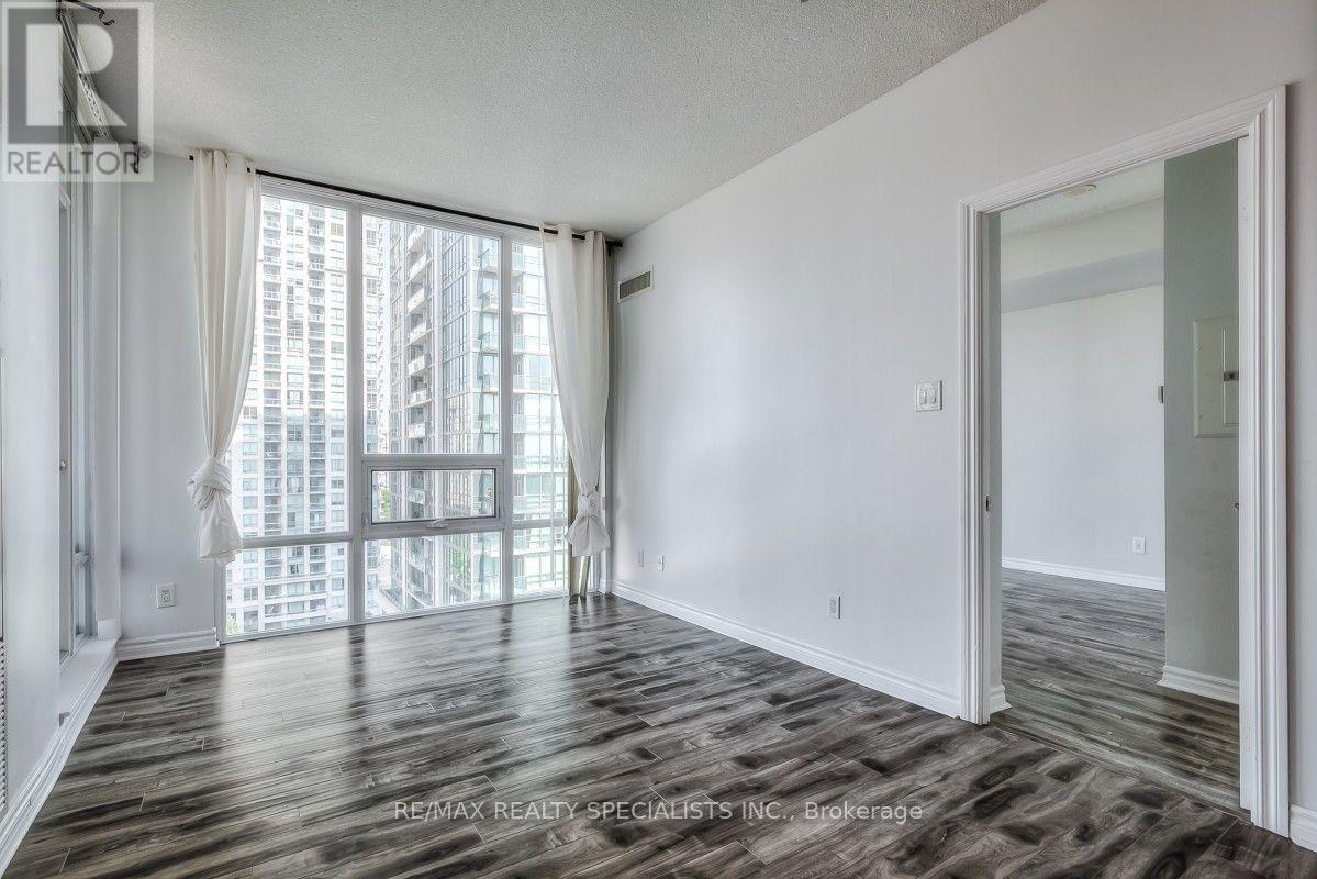 1009 - 3525 Kariya Drive, Mississauga, Ontario  L5B 0C2 - Photo 10 - W13544300