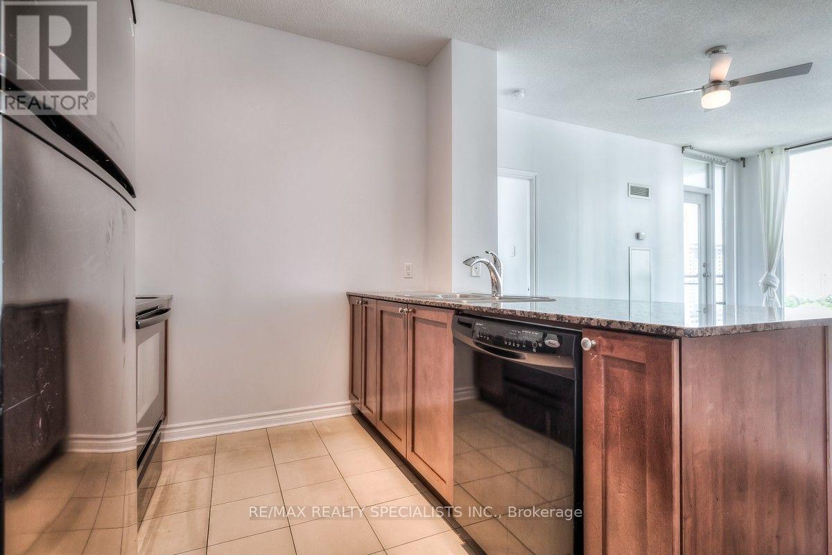 1009 - 3525 Kariya Drive, Mississauga, Ontario  L5B 0C2 - Photo 5 - W13544300