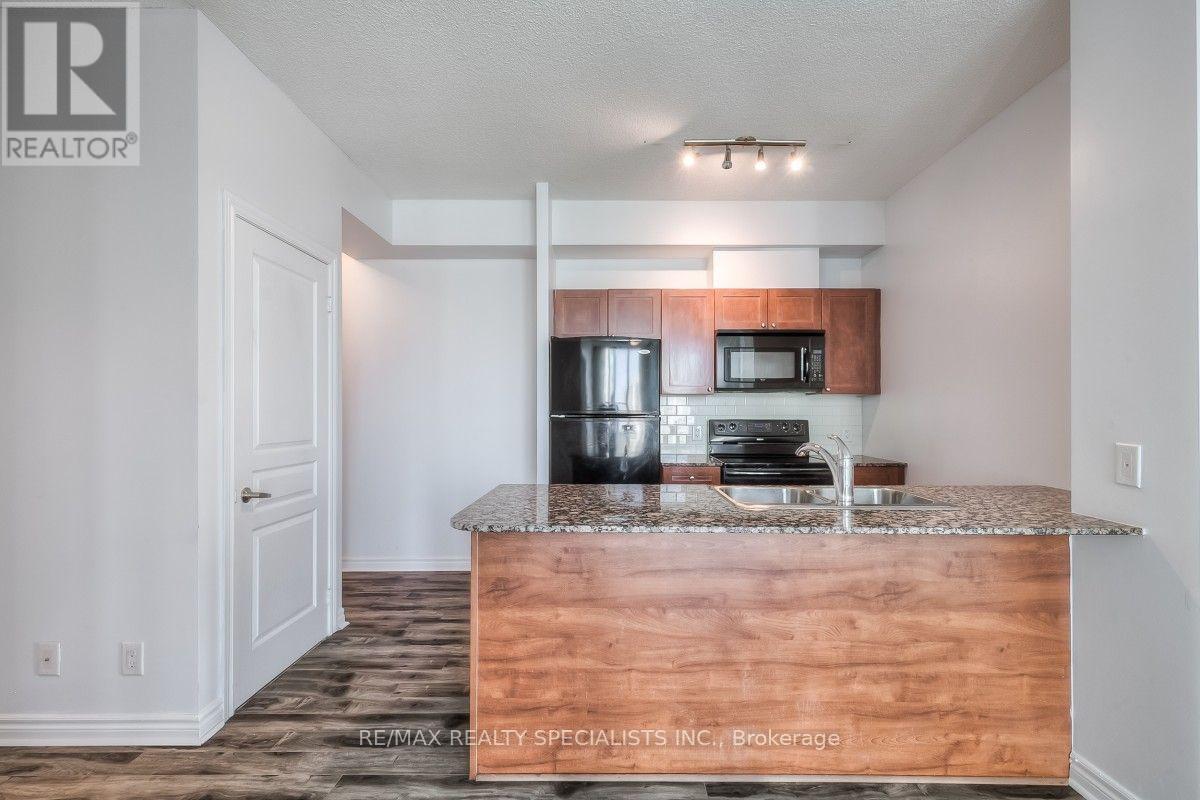1009 - 3525 Kariya Drive, Mississauga, Ontario  L5B 0C2 - Photo 6 - W13544300