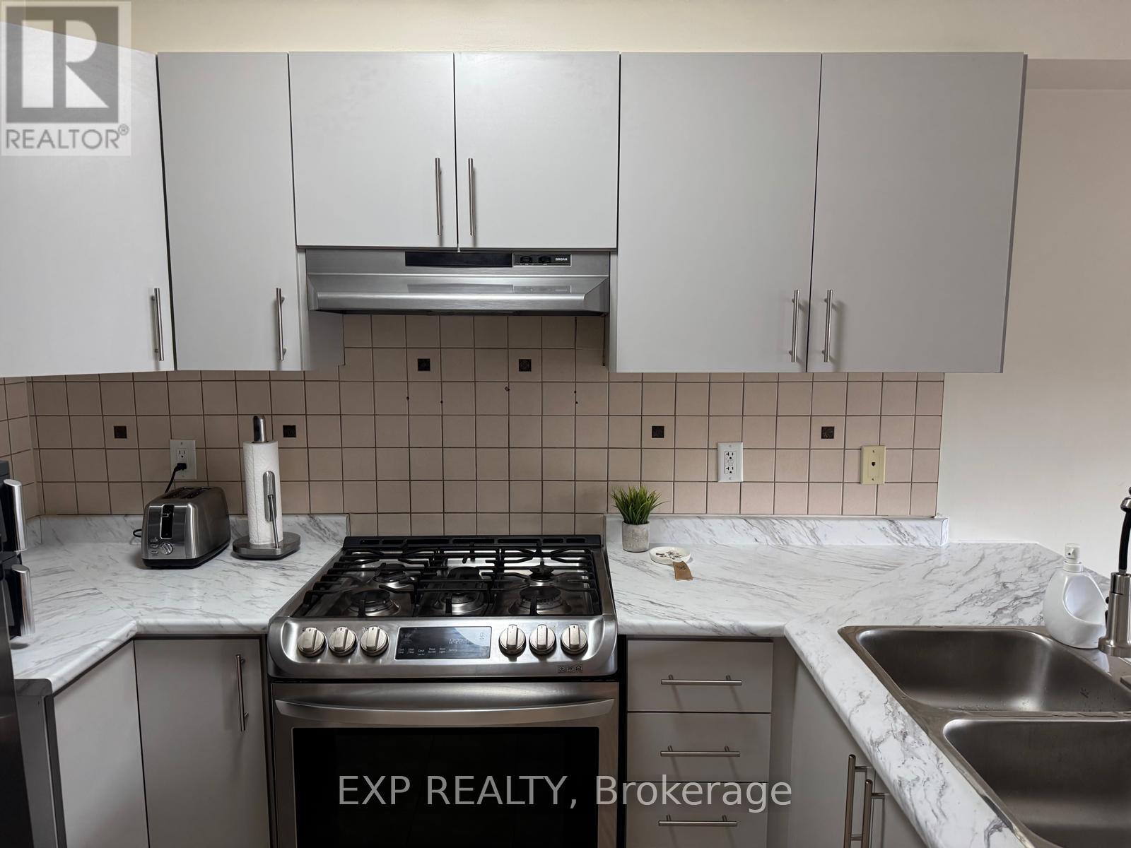 272 Duncan Lane, Milton, Ontario  L9T 7A8 - Photo 8 - W13544336