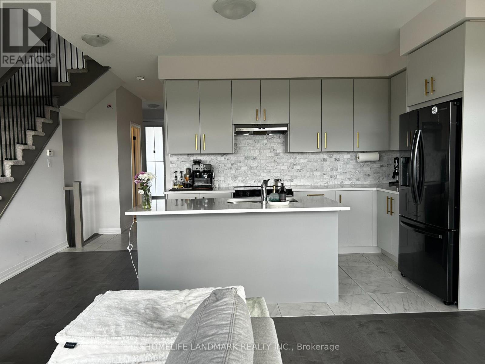 88 Freedom Crescent, Hamilton, Ontario  L0R 1W0 - Photo 3 - X13544252