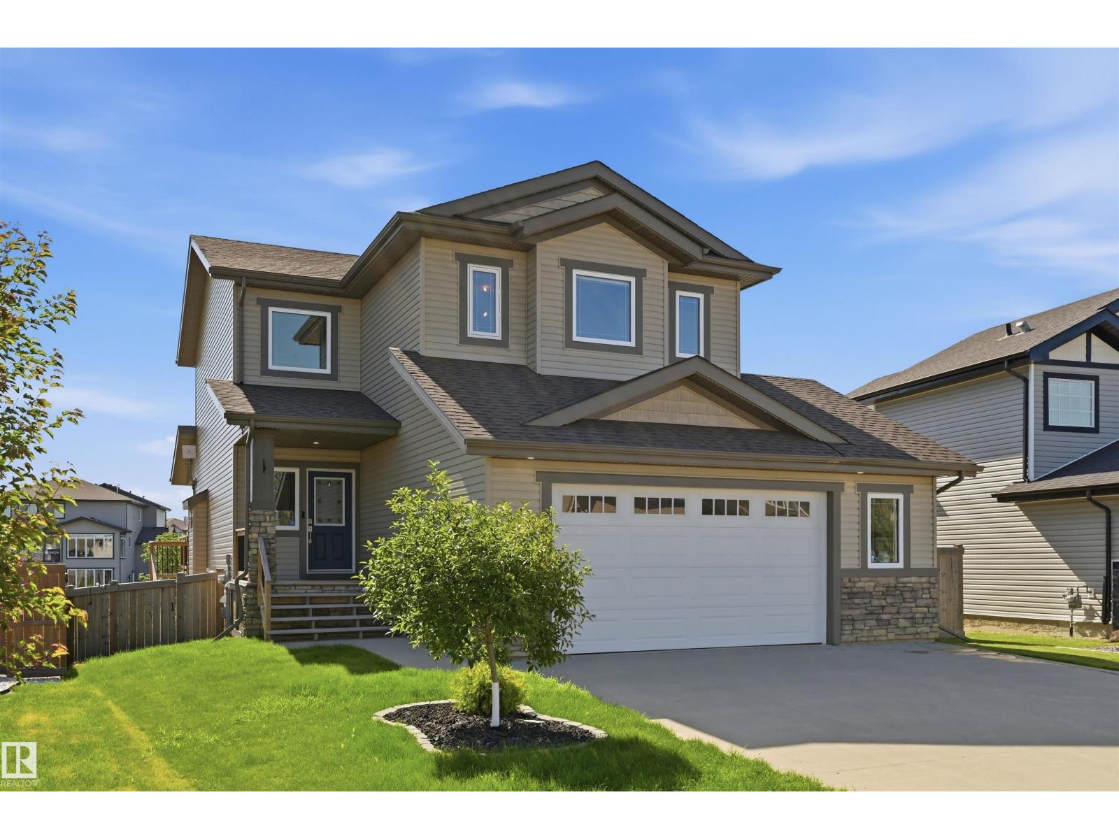 9 Southbridge DR, Calmar, Alberta