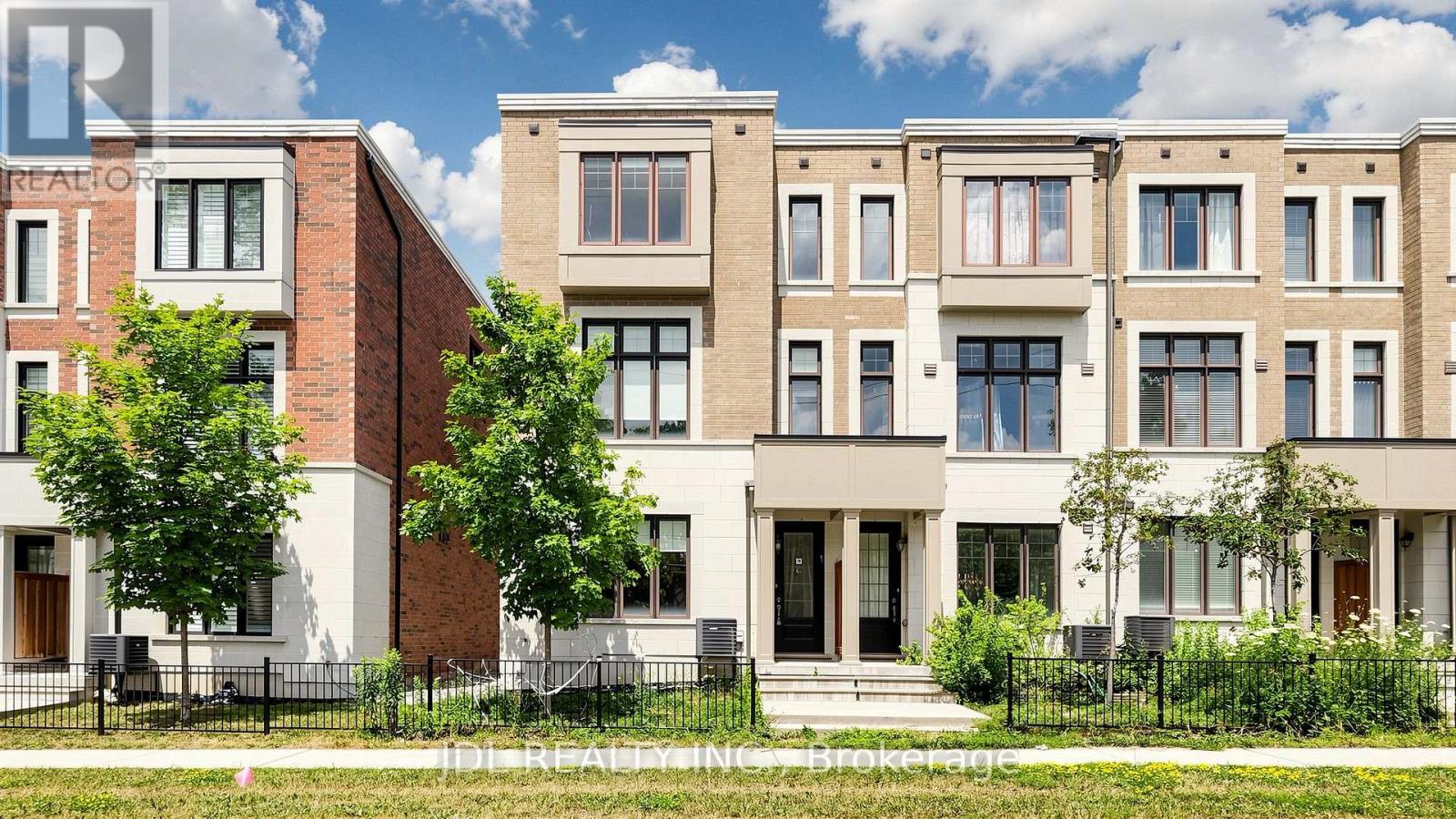 19 HYDERABAD LANE, Markham, Ontario