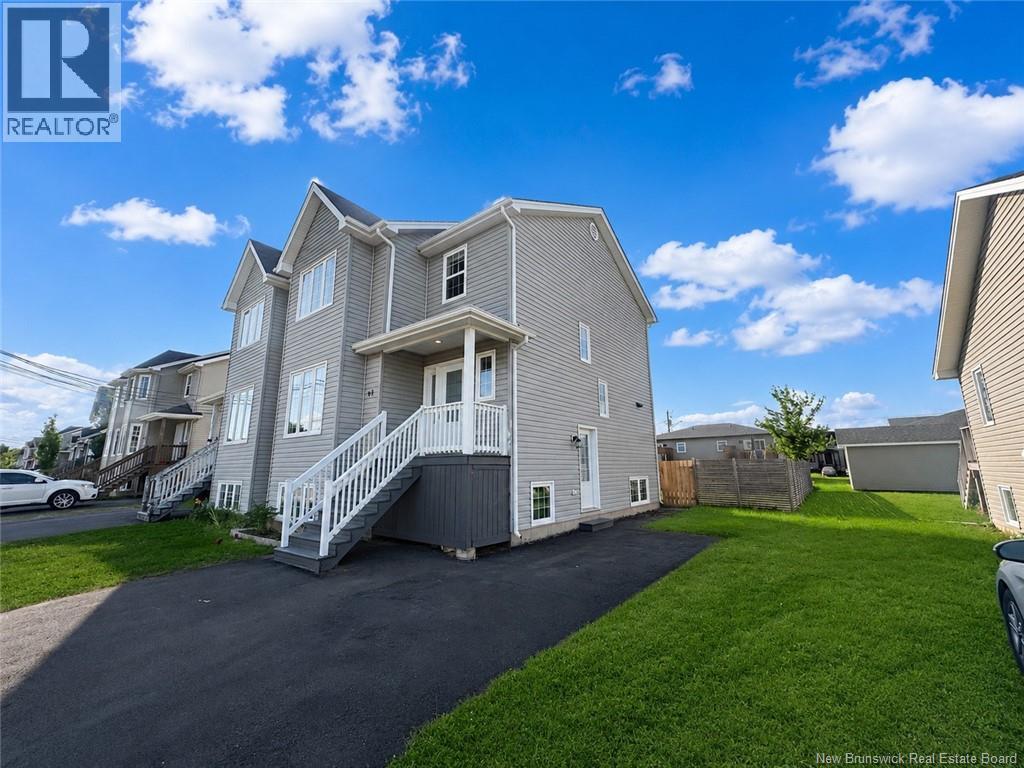 91 Holland Drive, Moncton, New Brunswick  E1G 0X5 - Photo 2 - NB143352