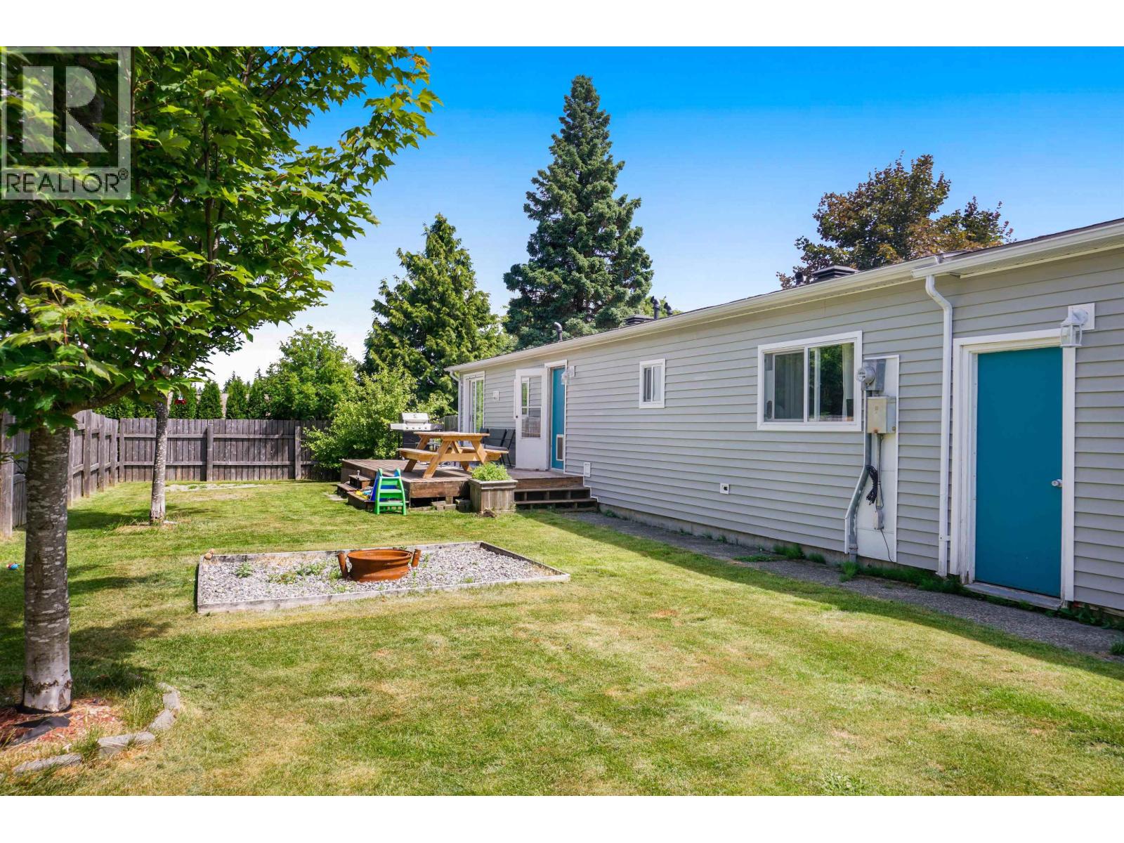 60 Bartholomew Street, Kitimat, British Columbia  V8C 2J7 - Photo 17 - R3144539