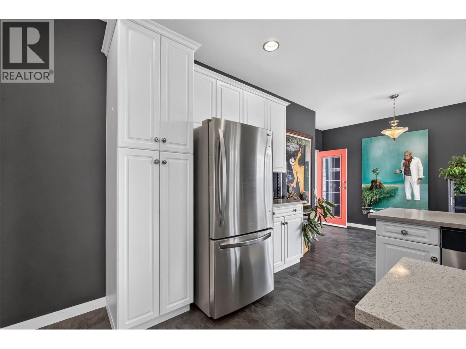 2832 Doucette Drive — photo 17