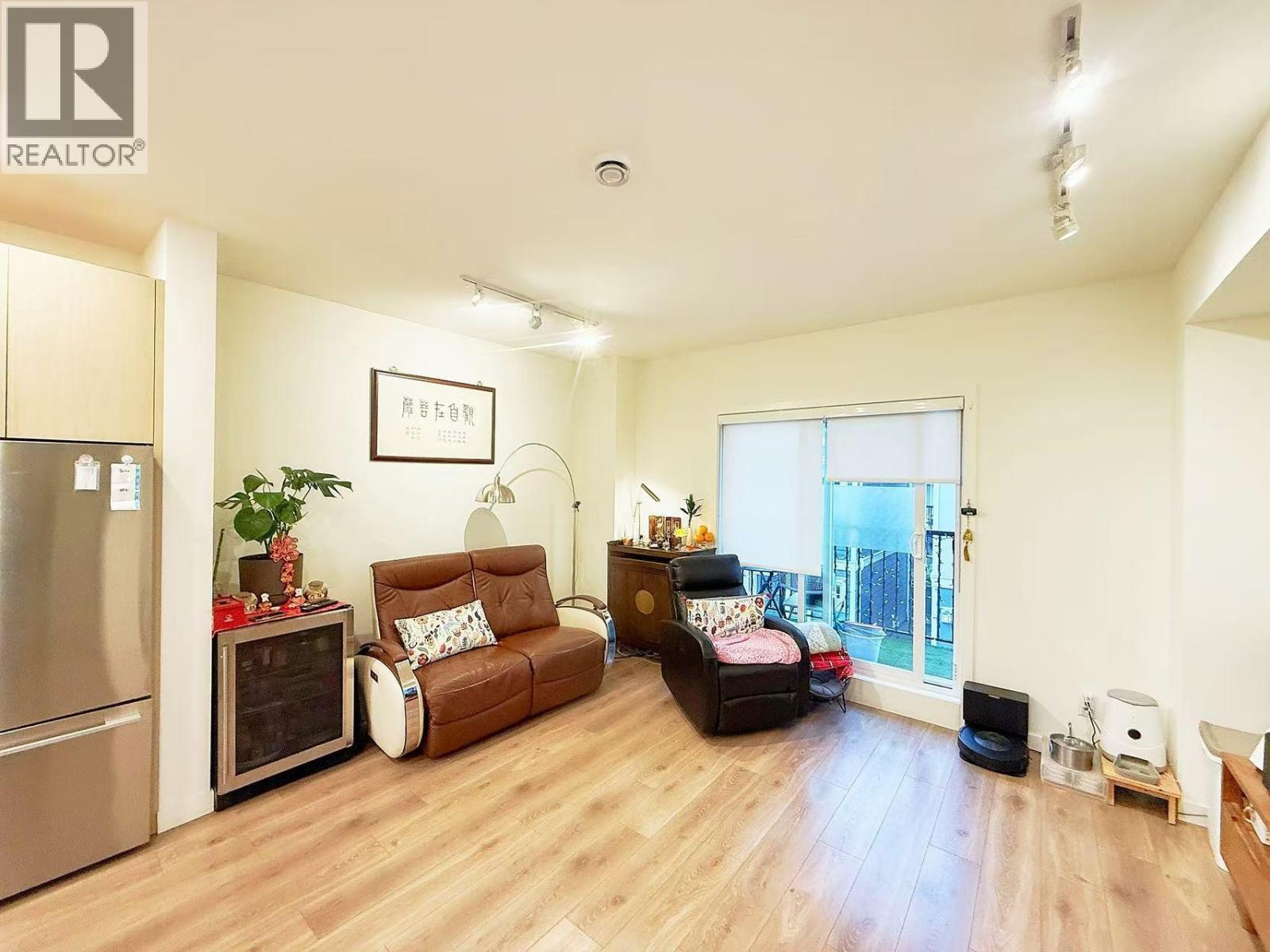 8 7780 Bridge Street, Richmond, British Columbia  V6Y 0L2 - Photo 5 - R3144571