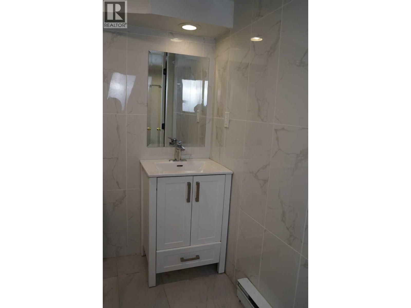 Lower Level-5669 Crown Street, Vancouver, British Columbia  V6N 0B3 - Photo 7 - R3144598