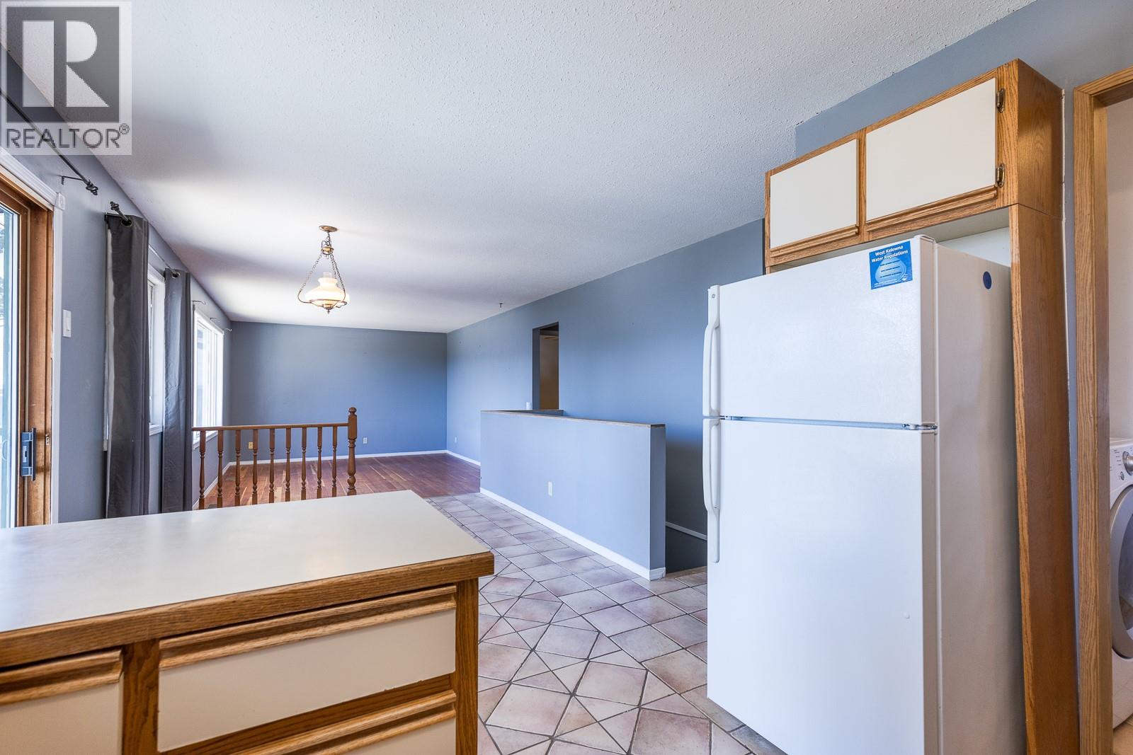 3075 Ourtoland Road, West Kelowna, British Columbia  V1Z 2J3 - Photo 8 - 10393969