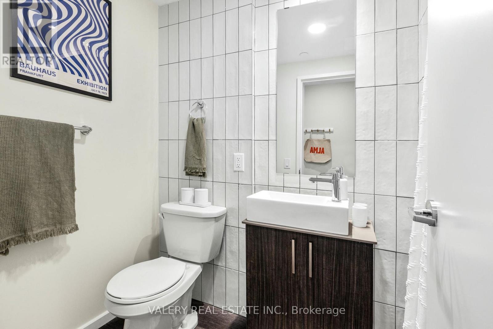 R1002 - 256 Rideau Street, Ottawa, Ontario  K1N 5Y3 - Photo 11 - X13540884