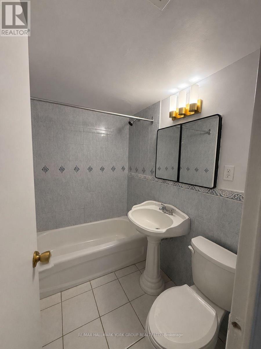 101 - 105 Raglan Avenue, Toronto, Ontario  M6C 2K7 - Photo 7 - C13544456