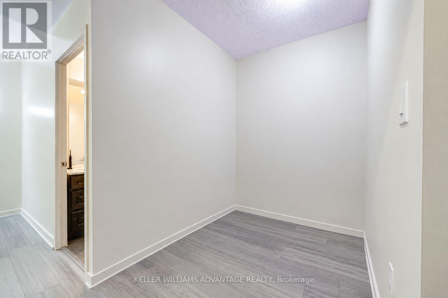 332 - 8 Telegram Mews, Toronto, Ontario  M5V 3Z5 - Photo 12 - C13544472