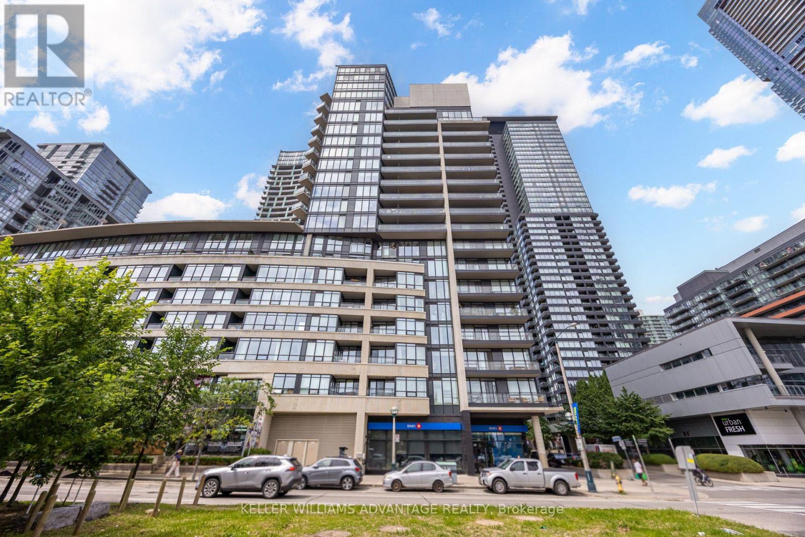 332 - 8 Telegram Mews, Toronto, Ontario  M5V 3Z5 - Photo 2 - C13544472