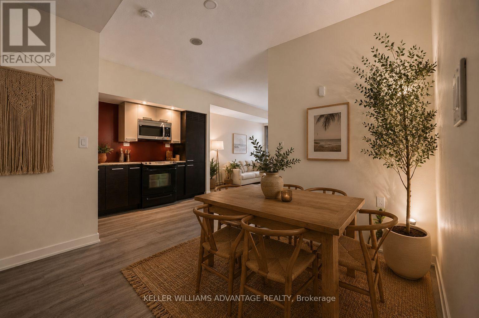 332 - 8 Telegram Mews, Toronto, Ontario  M5V 3Z5 - Photo 6 - C13544472