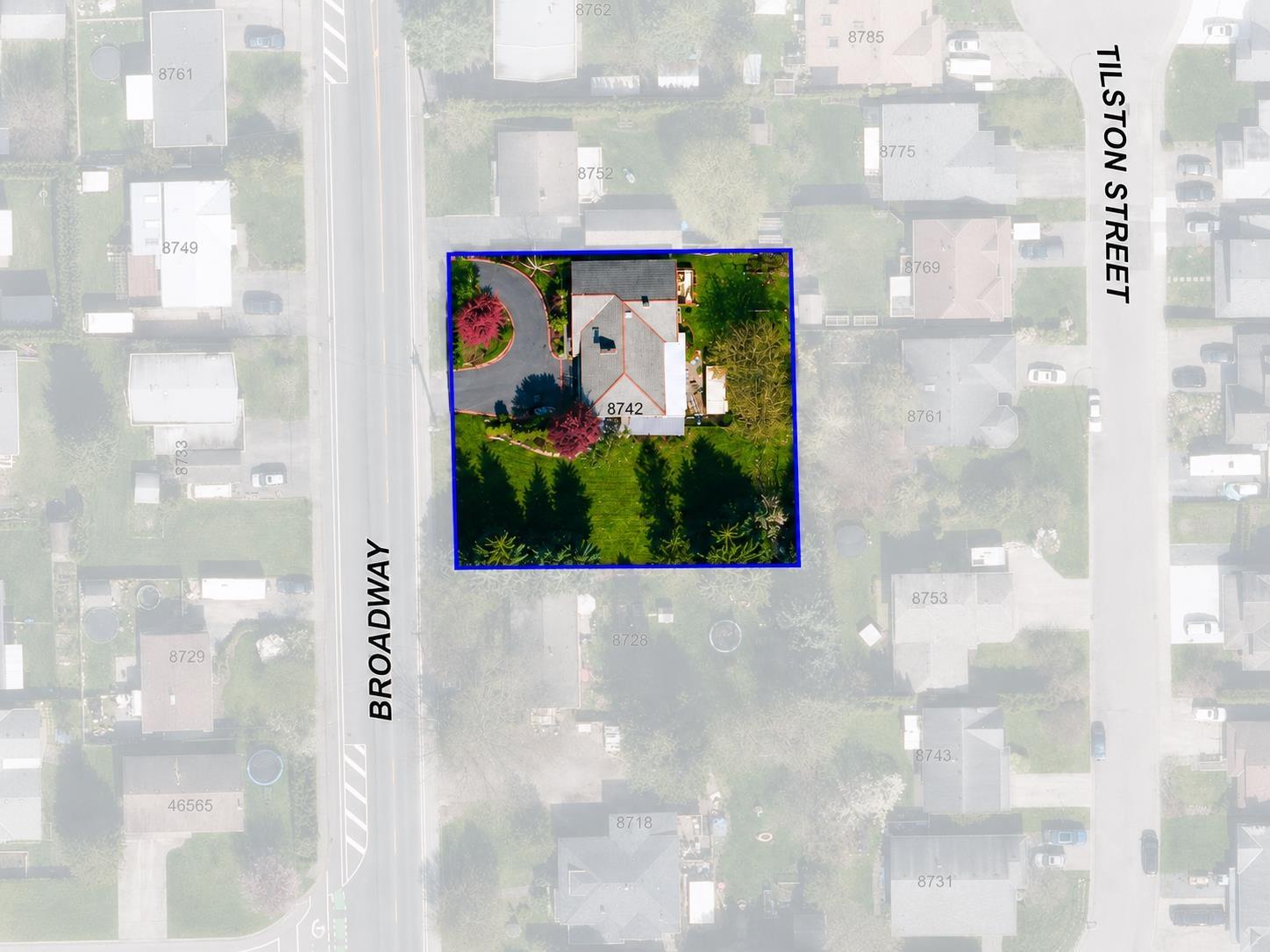 8742 BROADWAY STREET|Chilliwack Proper South