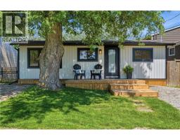 16 WESTMORELAND Lane, selkirk, Ontario