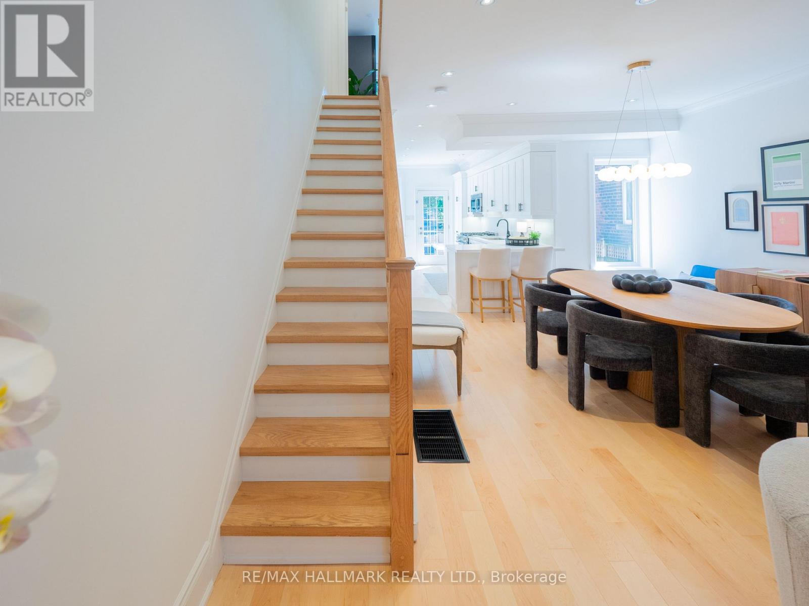 65 Hampton Avenue, Toronto, Ontario  M4K 2Y7 - Photo 18 - E13544404