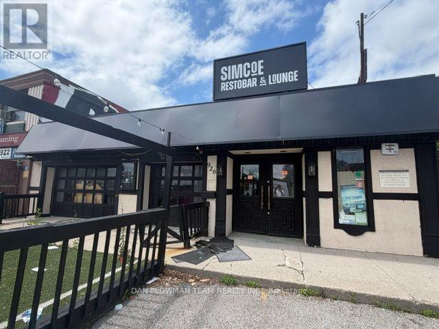 926 Simcoe Street N, Oshawa, Ontario  L1G 4W2 - Photo 1 - E13544412