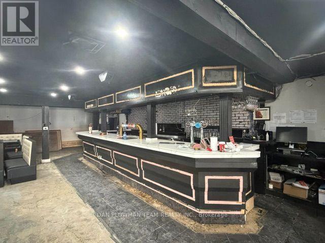 926 Simcoe Street N, Oshawa, Ontario  L1G 4W2 - Photo 3 - E13544412