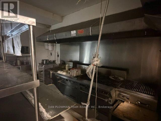 926 Simcoe Street N, Oshawa, Ontario  L1G 4W2 - Photo 9 - E13544412