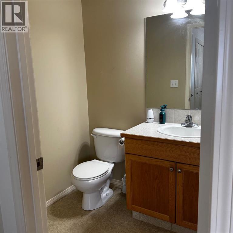 83 Lakeway Boulevard, Sylvan Lake, Alberta  T4S 2P4 - Photo 6 - A2327646