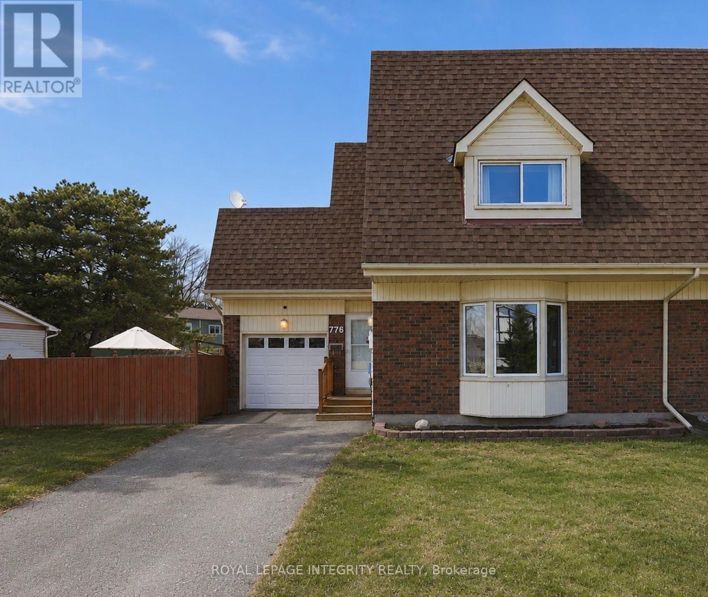 776 Vinette Crescent, Ottawa, Ontario  K1E 1W9 - Photo 1 - X13544368