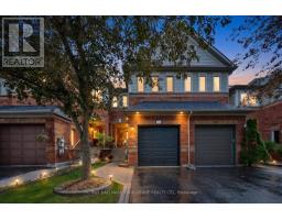 21 SNEDDEN AVENUE, Aurora, Ontario