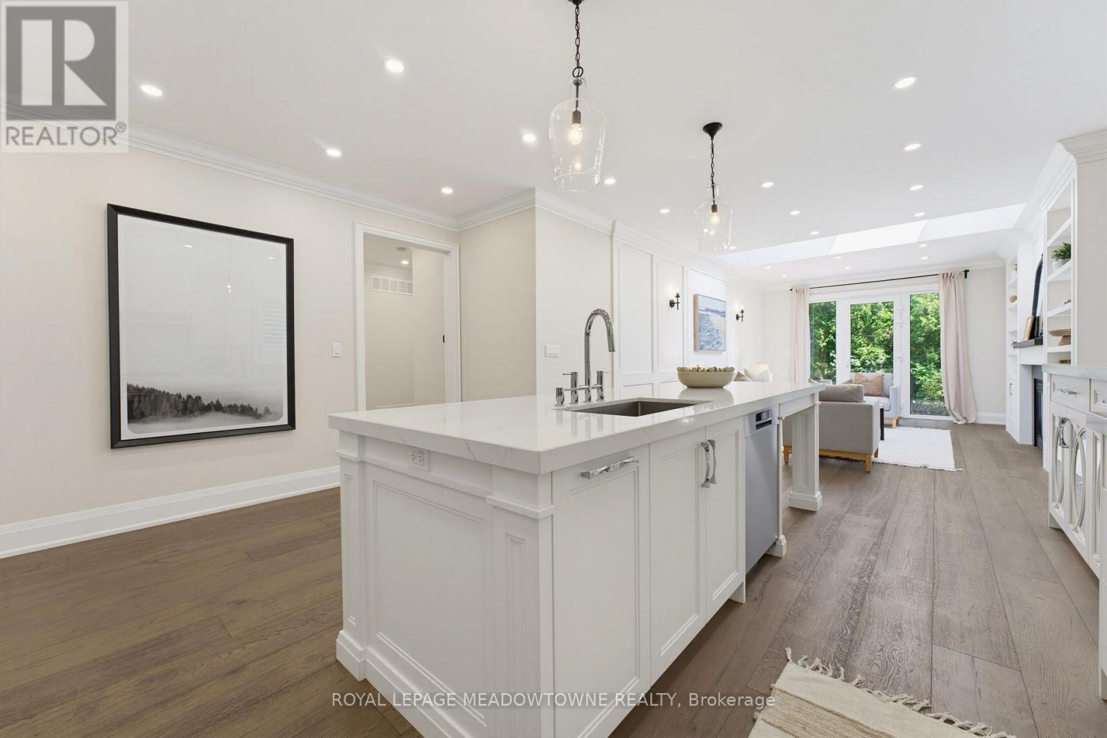 2269 Wuthering Heights Way, Oakville, Ontario  L6M 0A6 - Photo 15 - W13544416