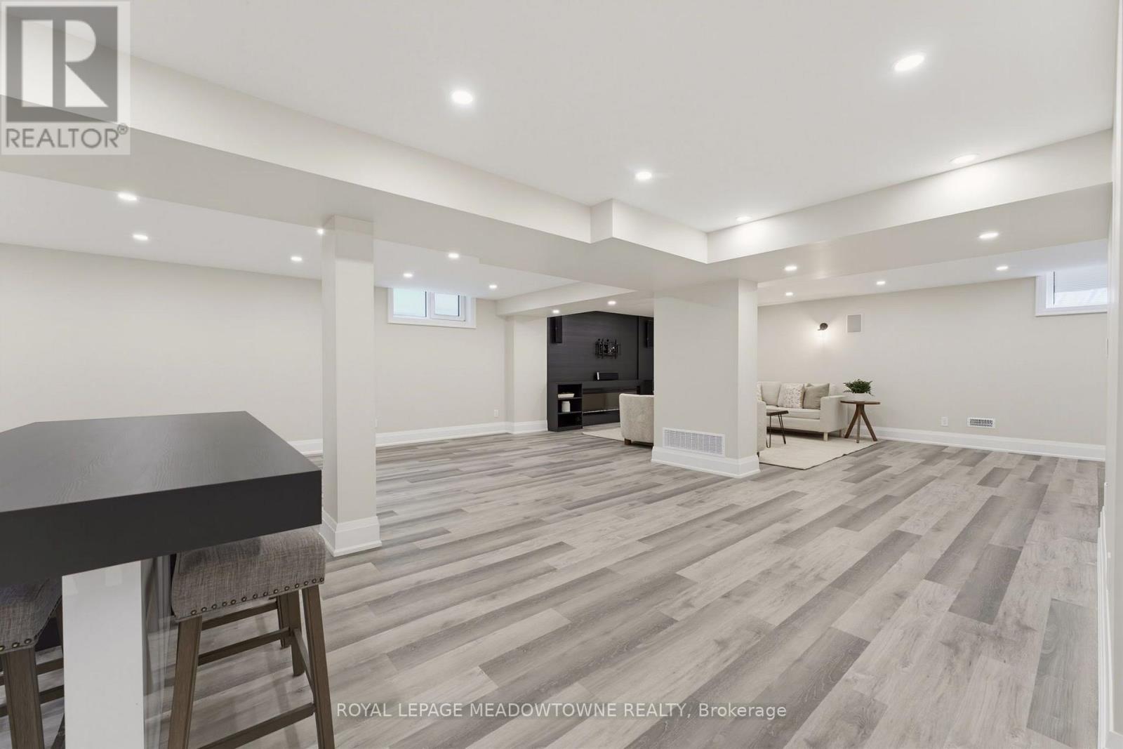 2269 Wuthering Heights Way, Oakville, Ontario  L6M 0A6 - Photo 39 - W13544416