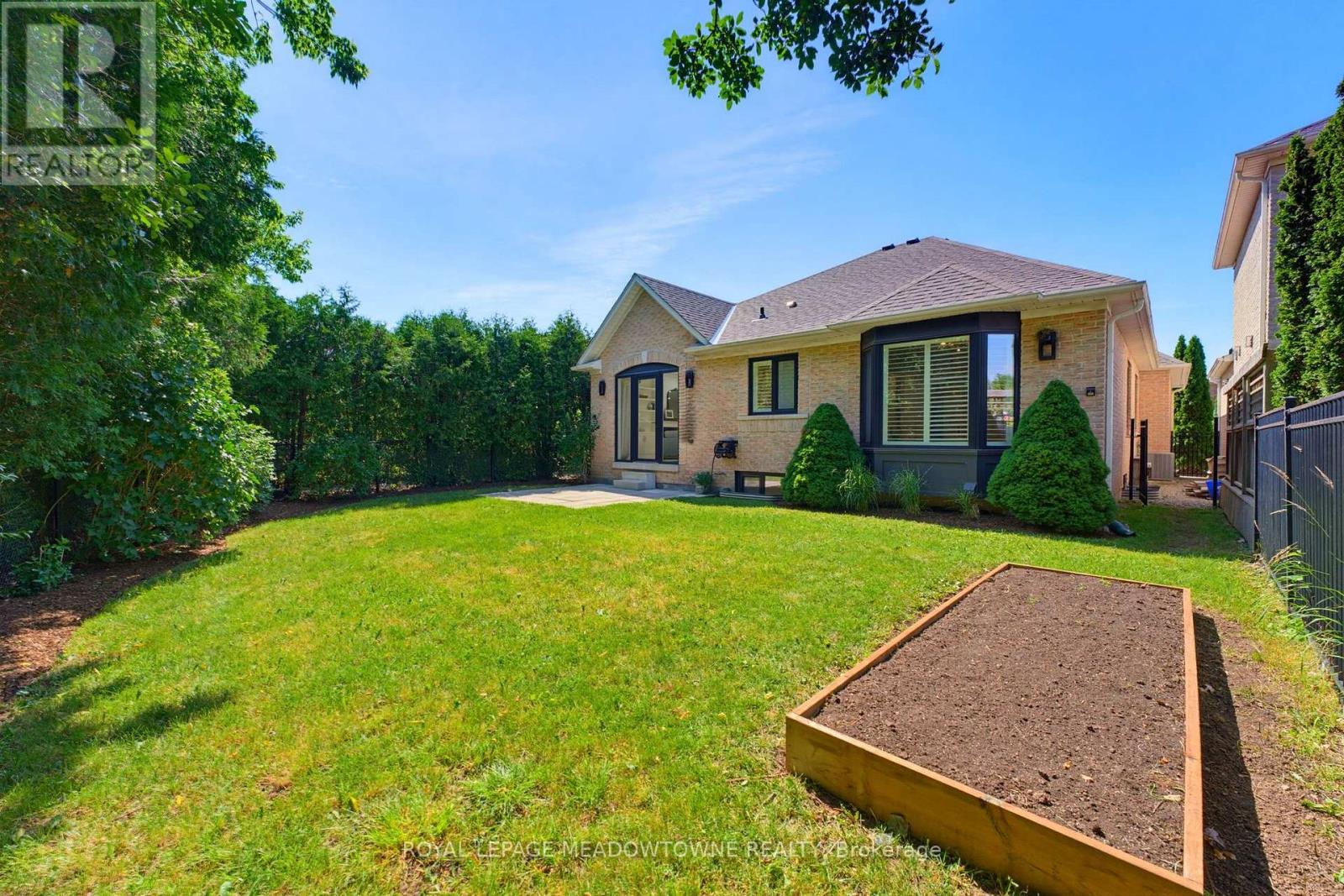 2269 Wuthering Heights Way, Oakville, Ontario  L6M 0A6 - Photo 44 - W13544416