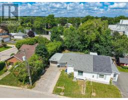 61 CHURCH STREET W, Halton Hills, Ontario