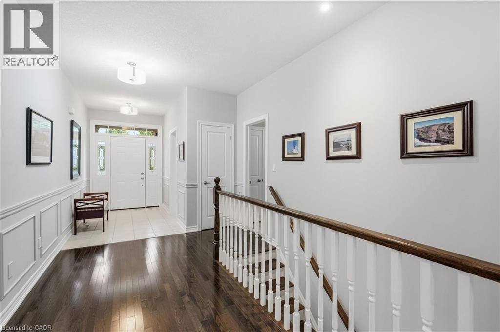130 Aberfoyle Mill Crescent, Puslinch, Ontario  N0B 2H0 - Photo 4 - 40842550