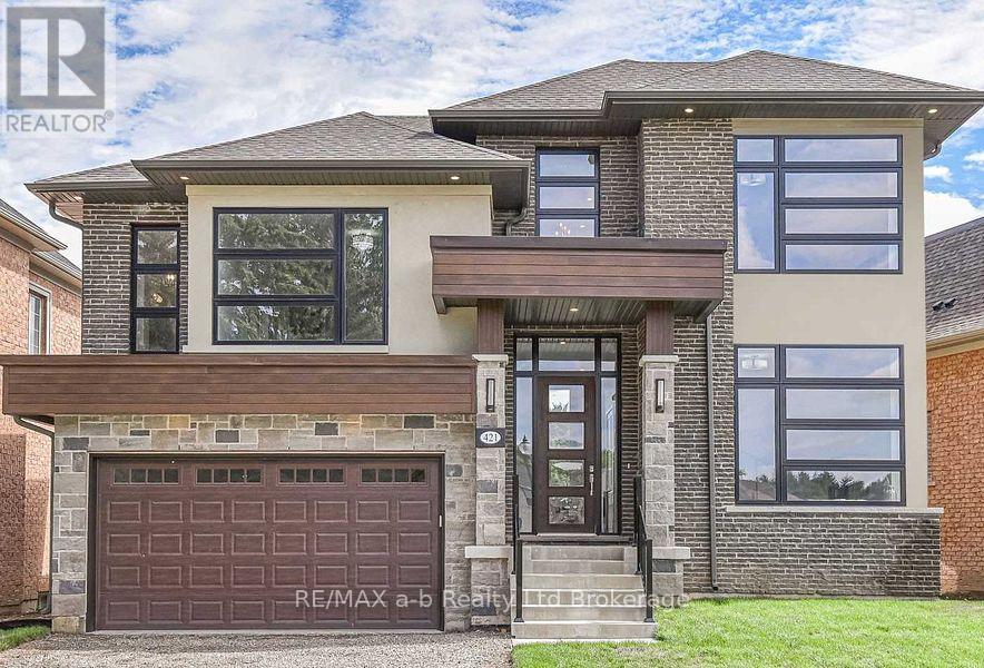 421 SOMME STREET, Woodstock, Ontario