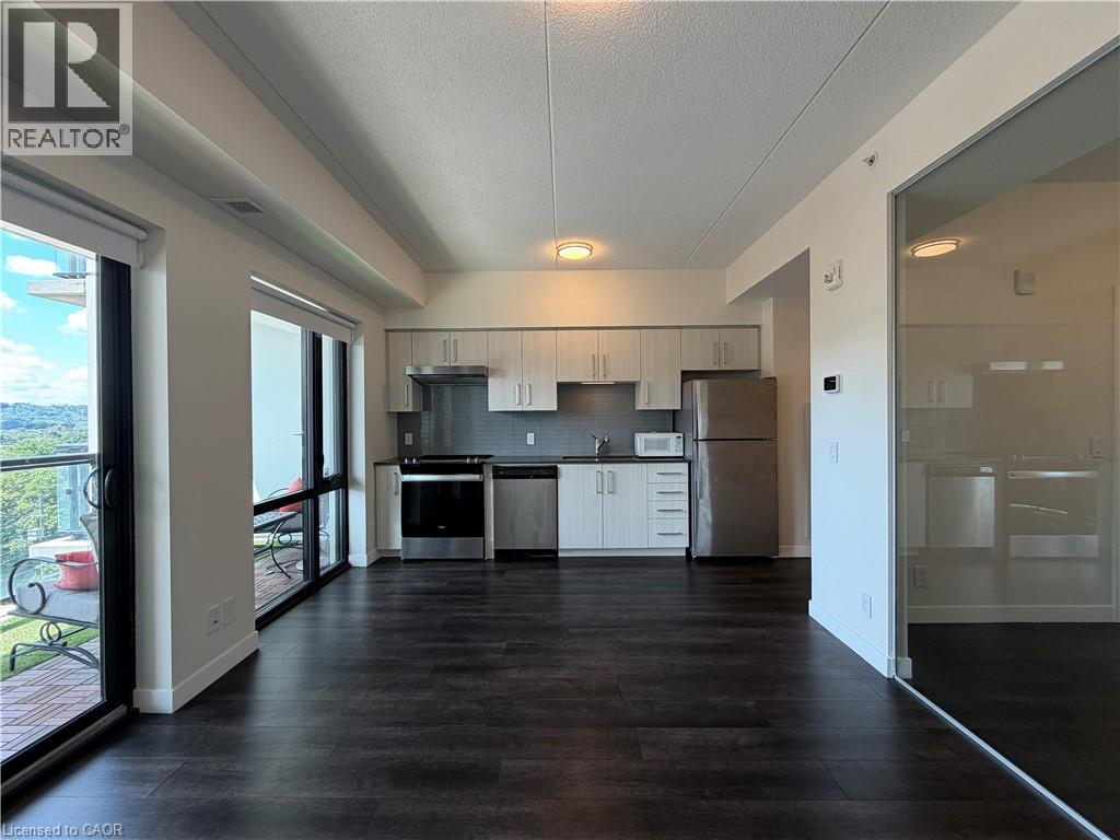 15 QUEEN Street S Unit# 701